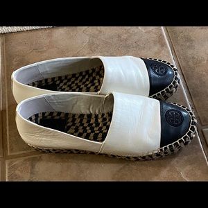 Tory Burch used shoes in great condition.